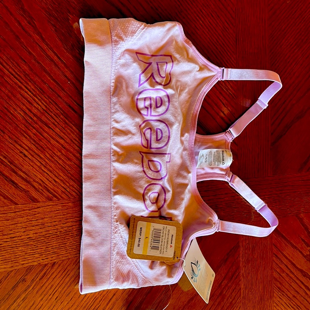 NWT REEBOK LARGE SPORTSBRA